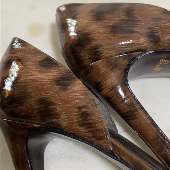 STUART WEITZMAN heels - Picture 6 of 8